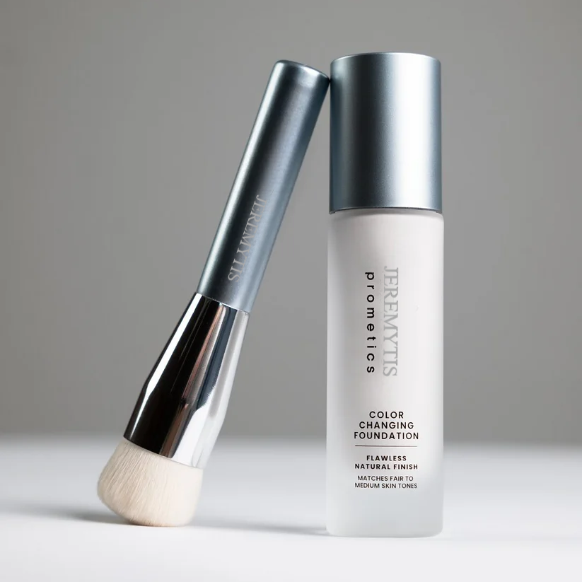 Final 3 Hours: 60%OFF🔥Color-changing foundation with free brush included